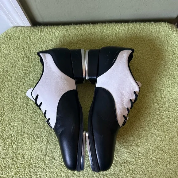 Bloch Black and White Women's Dance Tap Shoes - Picture 8 of 10
